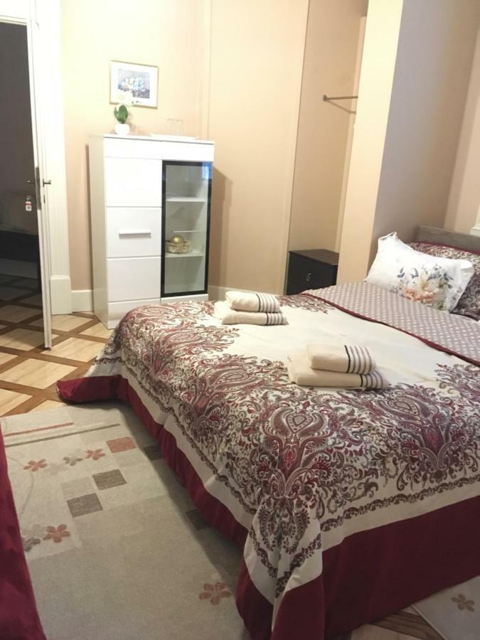Casa Iulia Hotel Hateg Luaran gambar